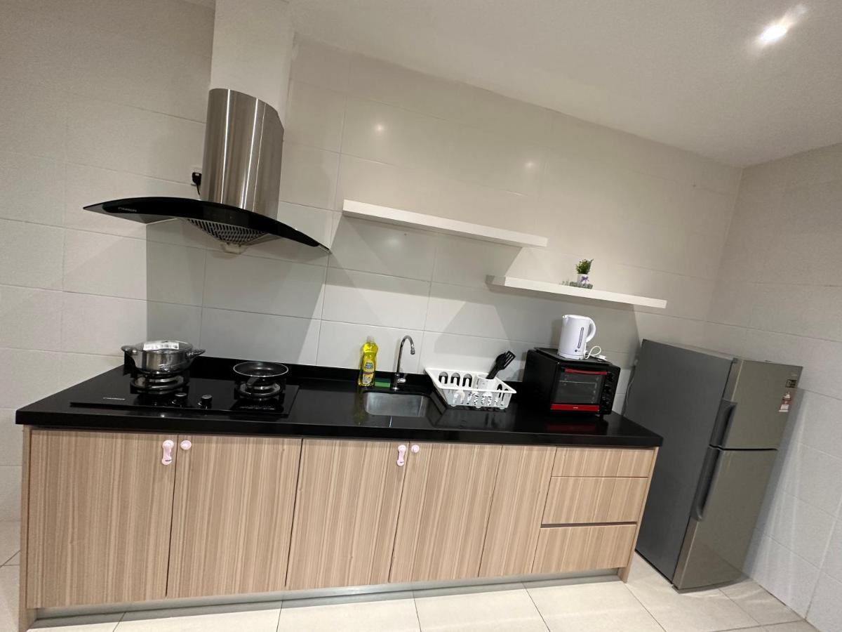 קואלה לומפור Reizz Residence By Perkasa מראה חיצוני תמונה