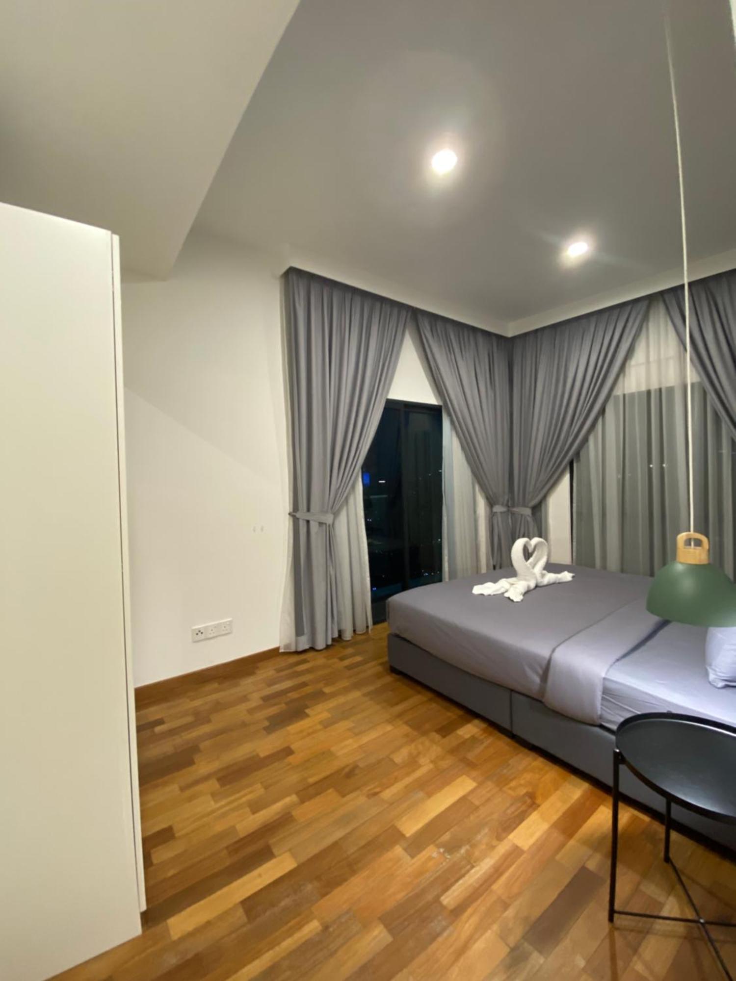 קואלה לומפור Reizz Residence By Perkasa מראה חיצוני תמונה